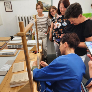 Biblioteka na Koszykowej - renowacja starych książek