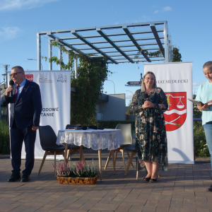 Burmistrz Jan Ługowski, Marlena Soszyńska i prof. Violetta Machnicka